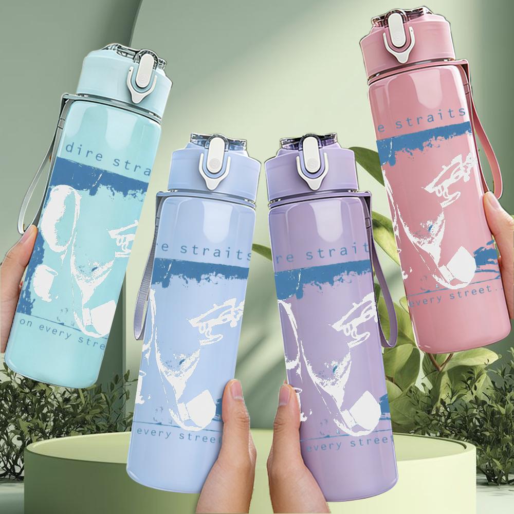 1PC Light blue rectangular band album print 750ml colorful plastic sports water bottle leakproof pop up lid with straw for outdoor work home use