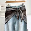 Black and white retro cashew flower triangle scarf silk scarf female Korean version temperament versatile stacked wear waist fart curtain bag head