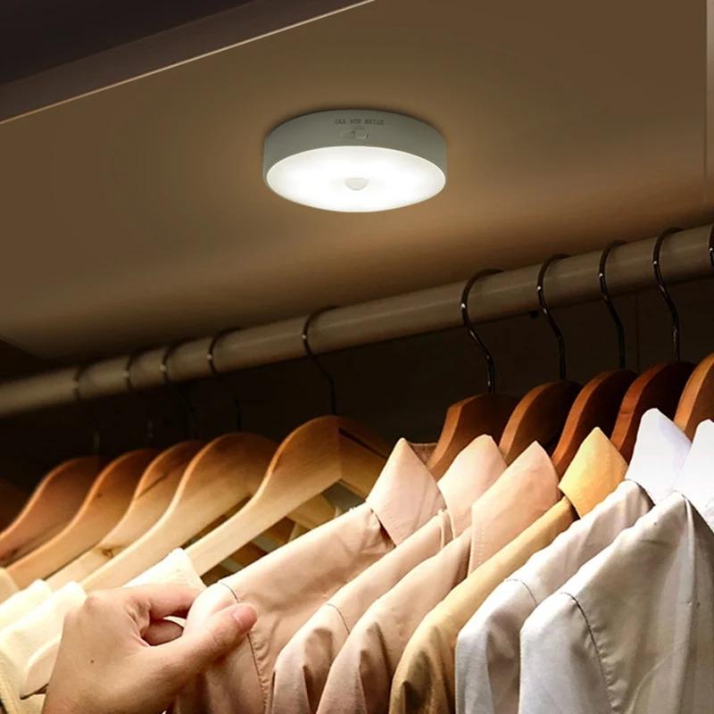 GGbingo RGB LED Nachtlicht Bewegungssensorleuchten Kabellos Magnetisch Rund Nachtlampe Küchenschrank Schlafzimmer Atmosphäre Dekor