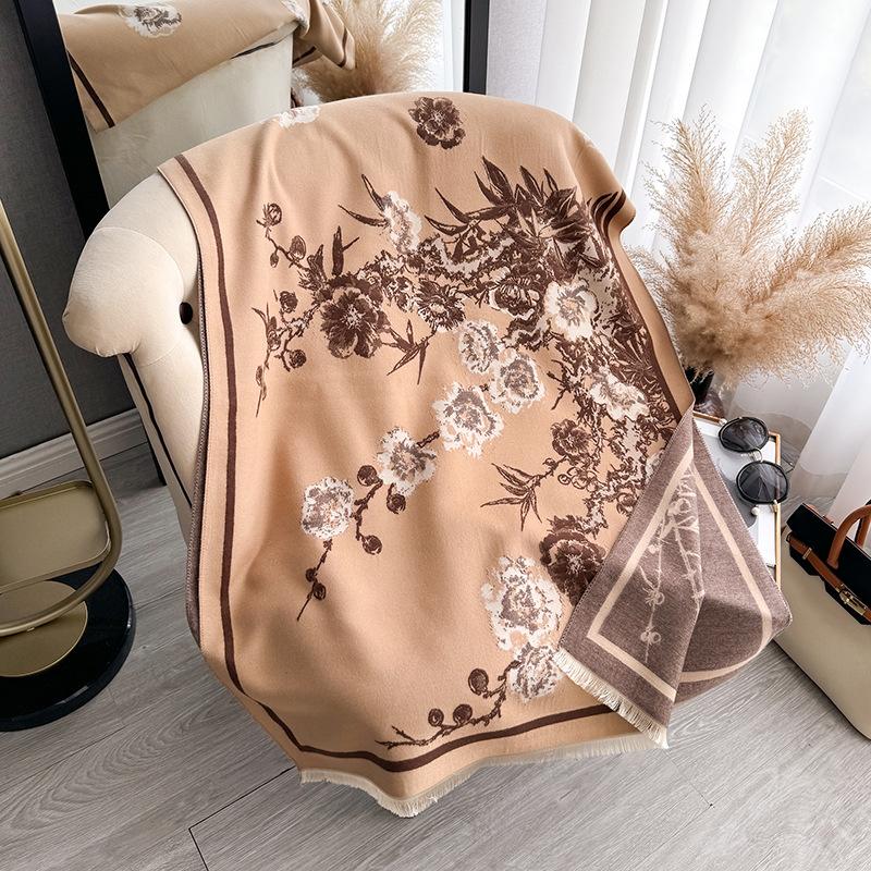 Retro Temperament Printed Imitation Cashmere Scarf Autumn And Winter With High-End Shawl Warm Scarf Women
