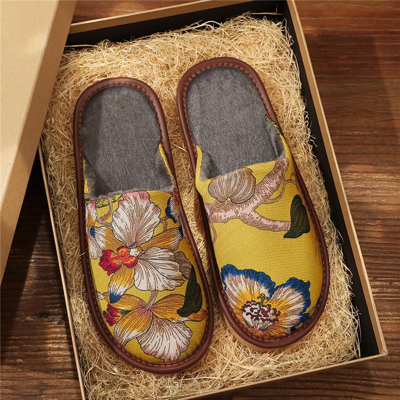 Winter garden cotton slippers fashion printing men's and women's warm fabrics non-slip rubber soft soles home cotton shoes