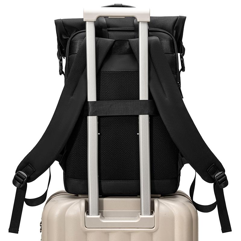 Men's Backpack Large Capacity Student Schoolbag Outdoor Travel Backpack