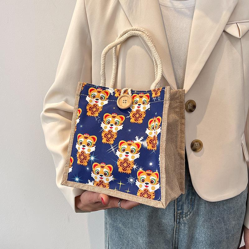 

Мультяшная льняная сумка-тоут для женщин, милая креативная сумка для ланч-бокса с годом Тигра для студентов, модная сумка для ланч-бокса для занятий