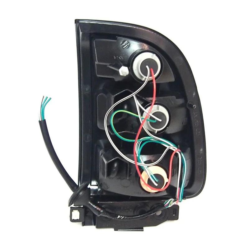 Auto ABS Zadní brzdové světlo Blinkr Brzdové brzdové světlo Zadní světlo pro Toyota RAV4 1994-2000 8156142050 8156042050