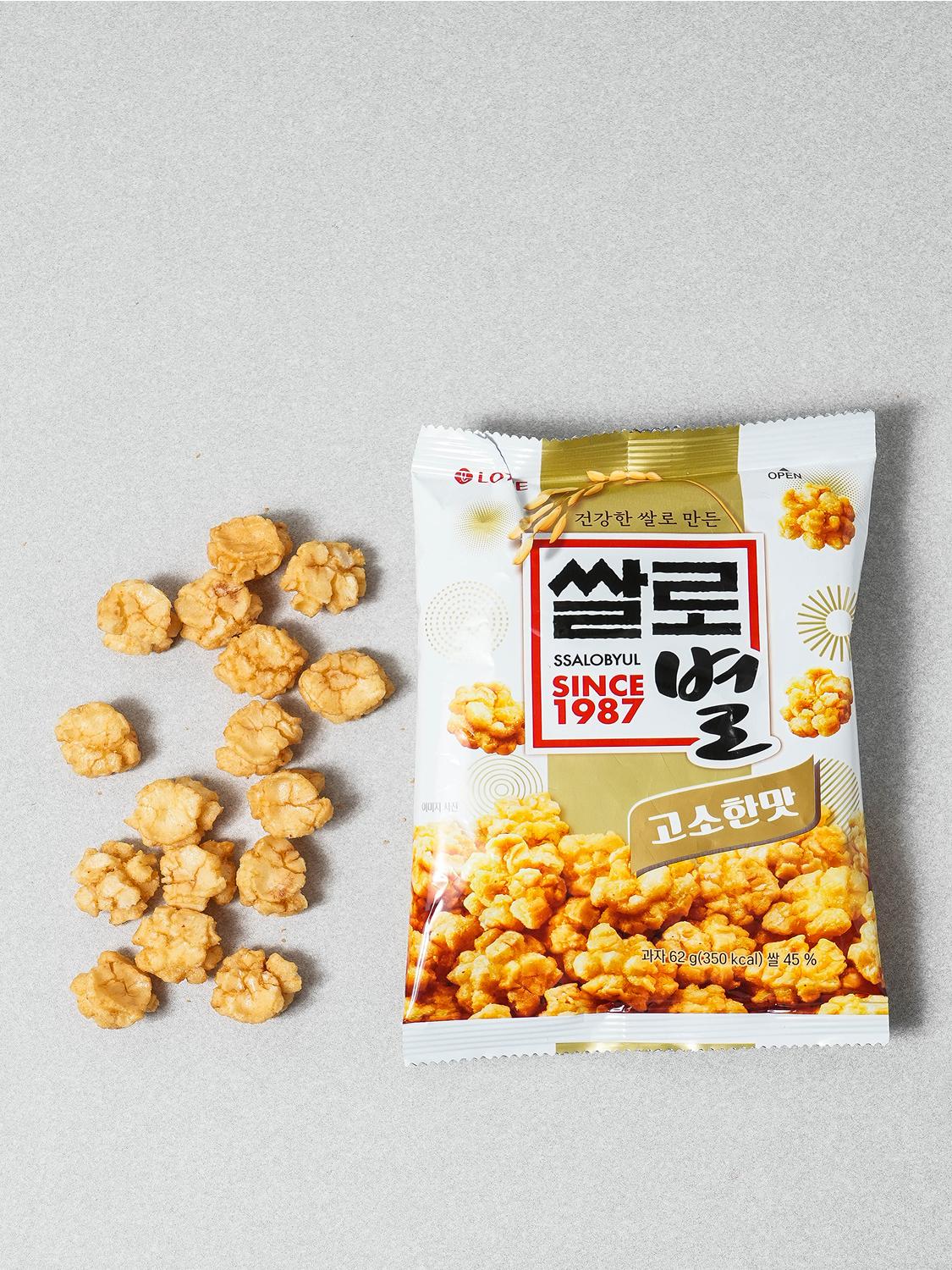 Lotte Ssalrobyeol Savory Rice Crackers 62g 1ea