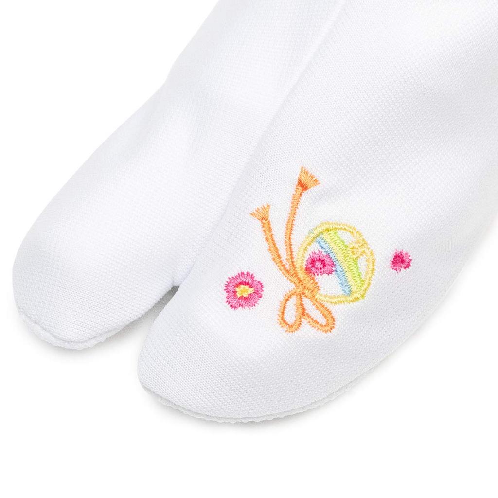 KYOETSU Embroidered Tabi Socks with Japanese Pattern and Tabi Cover Girls' Non-Slip (Sizes 21-22cm, C. Bell)