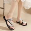 Fashion 2024 Women Summer Trend Anti-slip Flat Bling Slippers Outdoor Beach Women Fashion Slip On Lightweight Sandals Shoes for Women