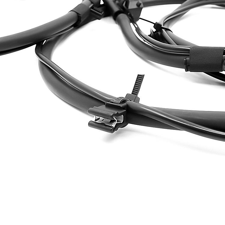 Mercedes-Benz W117/176/156 Heated Hood Washer Nozzle (1768600192)