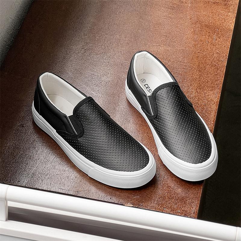 2025 Spring Mesh Breathable White Flat Shoes Women's Non Slip Sports Casual Shoes Lace-up Comfortable Slip On Vulcanized Shoes