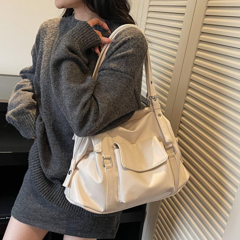 Large Capacity Womens Shoulder Bag Stylish Streetwear Crossbody Daily Commute Pure Color PU Leather