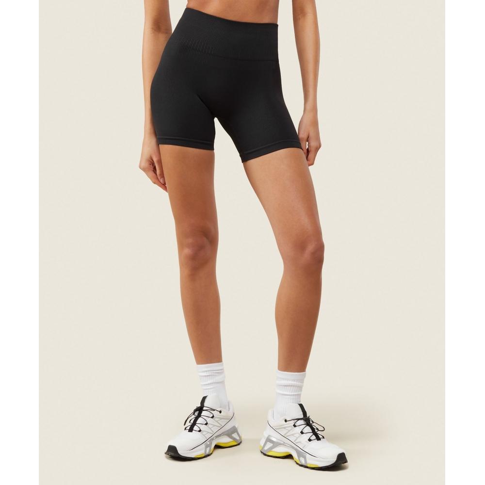 

GYMSHARK everywear Seamless Cycling Shorts Black B1C6J BB2J