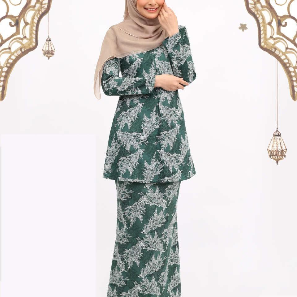 Muslim Women Long Skirt With 3d Printed Pattern For Casual And Formal Wear