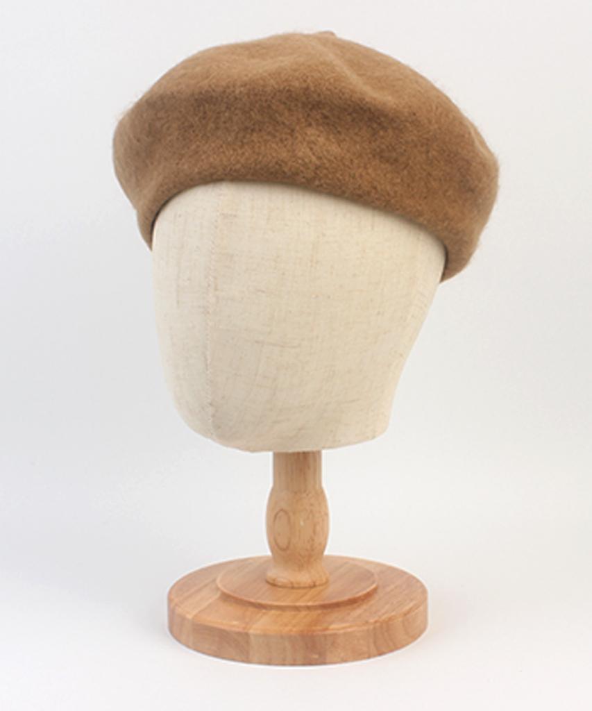 Yunibeosyeolkemiseuteuli Wool Beige Bending Beret Wool Beret