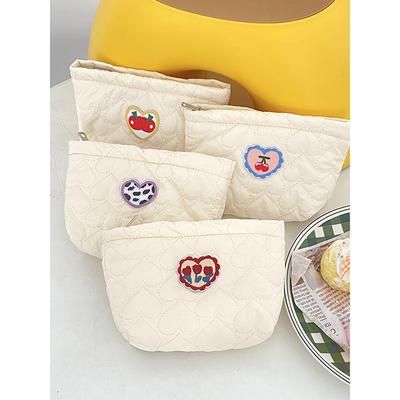 Ins Embroideried Small Cosmetic Bag Pouch Quilted Cotton Love Makeup Bag Travel Organizer Clutch Bag Women Sanitary Pad Pouch