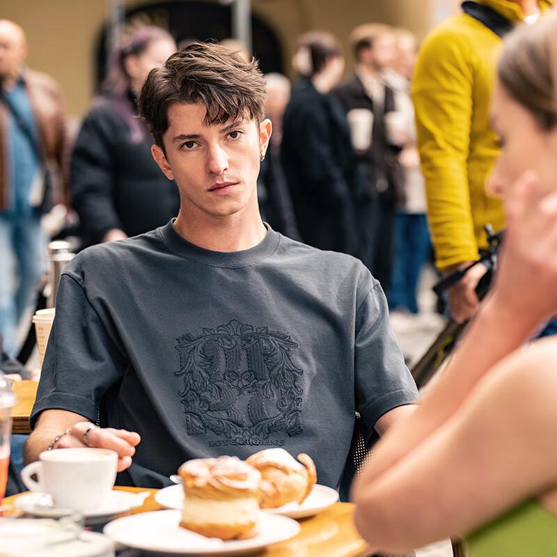 Mr. Bu Men's Embroidered Pure Cotton T-shirt