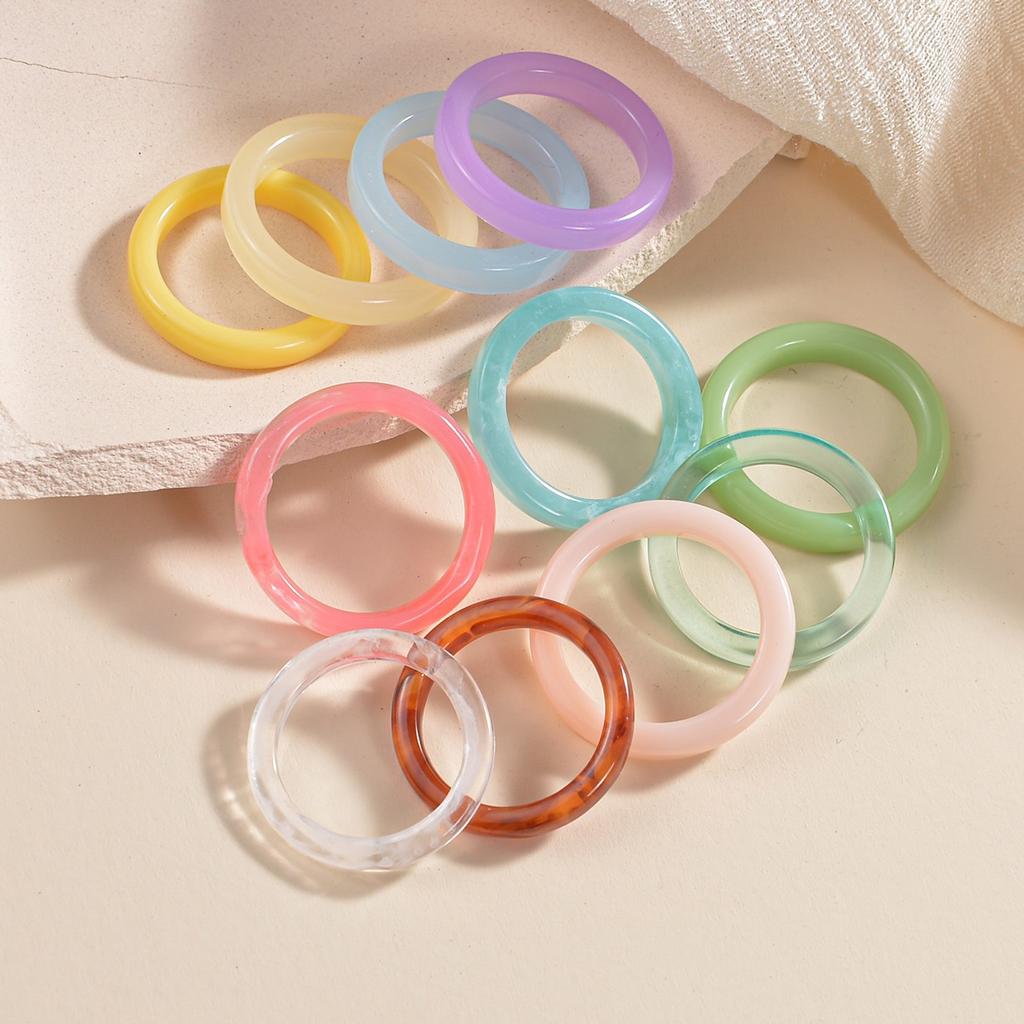 Koreanisches buntes transparentes Harz Acryl Ring Set für Damen Trendiger geometrischer dünner runder Ring Hochzeits Schmuck