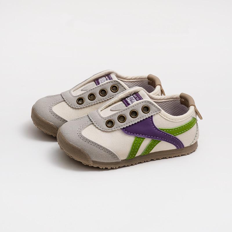 Children's sports shoes, kindergarten indoor baby breathable girls' shoes 2025 autumn new soft-soled casual boys' shoes