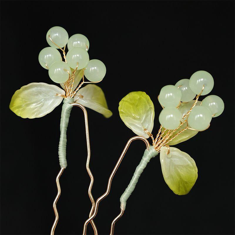 Ancient Hairpin with Red Wild Berries Glass Embellishment - Versatile U-Shaped Hanfu Headwear