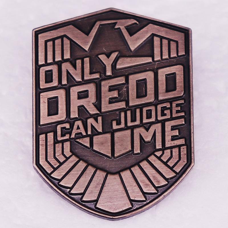 Sylvester Stallone Sci-Fi Action Movie Brooch - Film & TV Gift