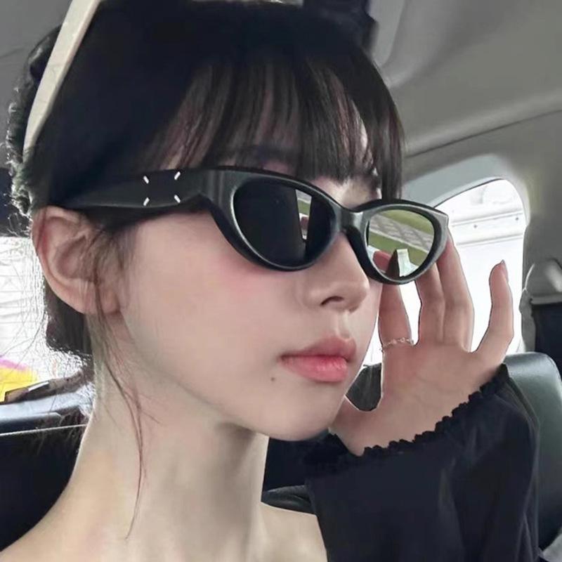 Cat Eye Shape Women's Sunglasses Retro Vintage Style UV400 Protection Sun Eyeglasses Female Travelling Hiking Male Sunglass