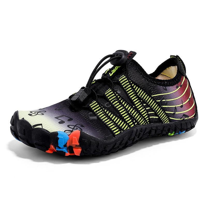 New beach shoes soft sole outdoor mountaineering creek shoes boys and girls swimming shoes wading shoes platform casual shoes