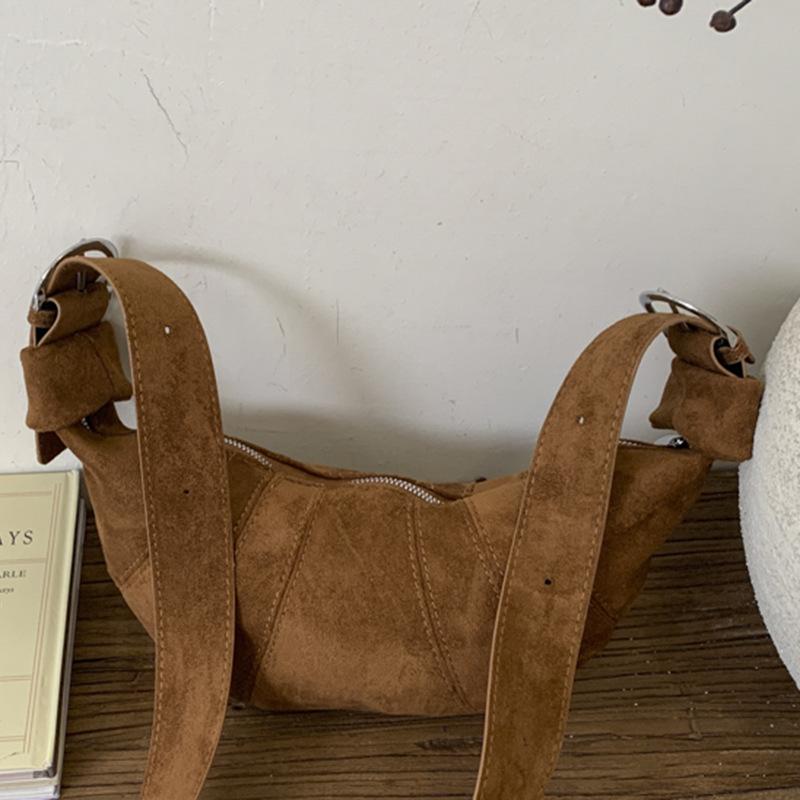 Autumn casual fashion underarm dumpling bag fashionable croissant retro matte leather shoulder messenger bag bag women