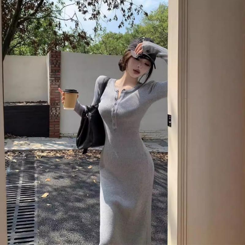 Yellow V-neck Long-sleeved Knitted Dress Women's White Inner Sweater Skirt Pure Desire Slim-fitting Hip-wrapped Long Skirt