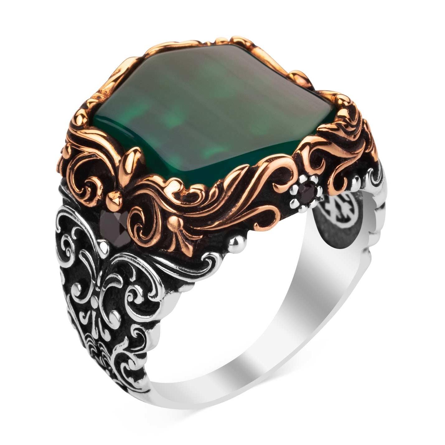 

Плитка Модель Плоский Циркон Зеленый Камень Серебряное мужское кольцо