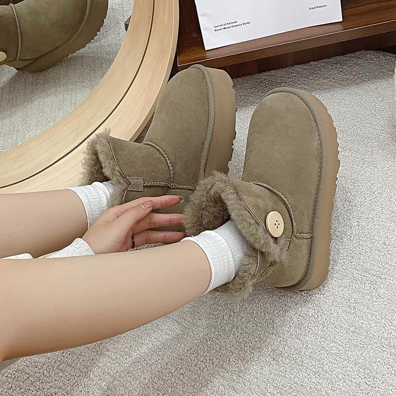 Spot~ Sheepskin and fur integrated thick-soled snow boots, genuine leather and real hair 2025 new basic button warm boots