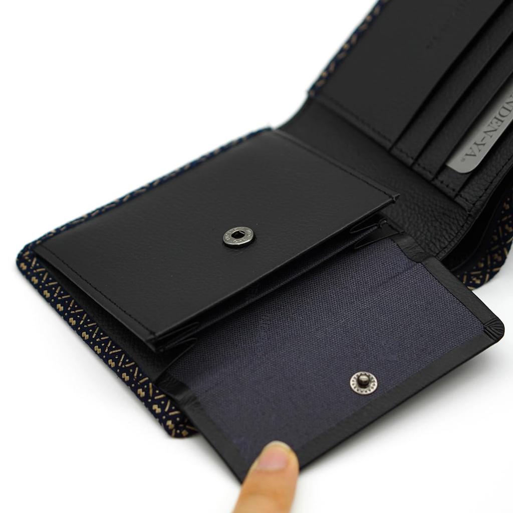 Inden Wallet Coin Case Deerskin Traditional Craft Made in Japan Navy Blue with White Lacquer Gourd [Indenya] Bi-fold Men's No.2006 ([14-007] Pattern)