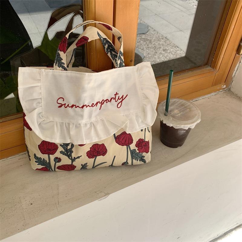 3 New sweet lotus leaf edge bento canvas bag fresh embroidery handbag student handbag spring outing