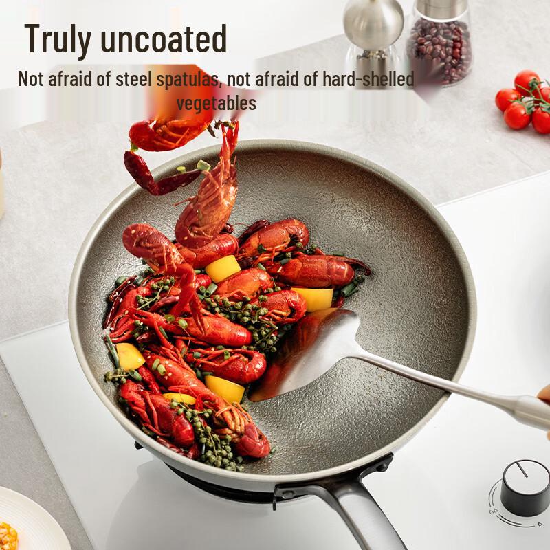 Chui Da Huang Tai Rui 32cm Titan Wok