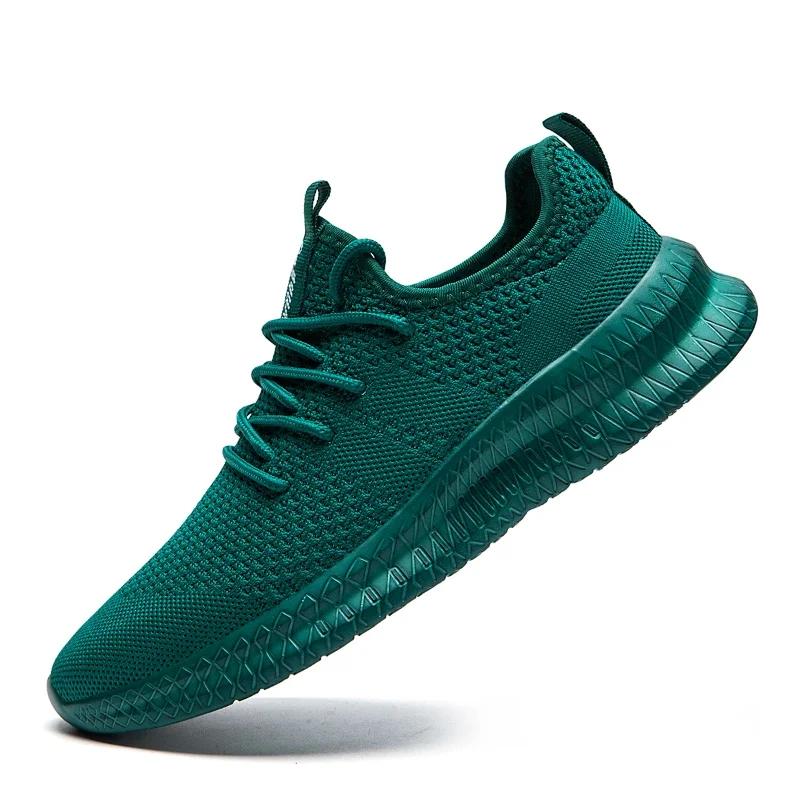 Fujeak Ultralight Plus Size Footwear Anti-slip Running Shoes for Men Casual Breathable Mesh Sneakers Solid Colour Men's Shoe