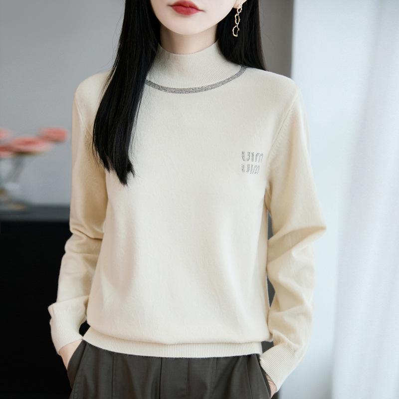 Autumn/Winter Rhinestone Semi-High Neck Knitted Sweater Top for Women