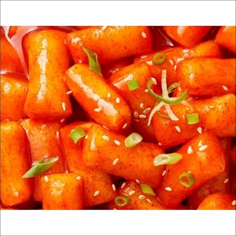 Bibigo Cup Tteokbokki (Original Sweet & Spicy) 110g x 4 Cups / 6 Cups