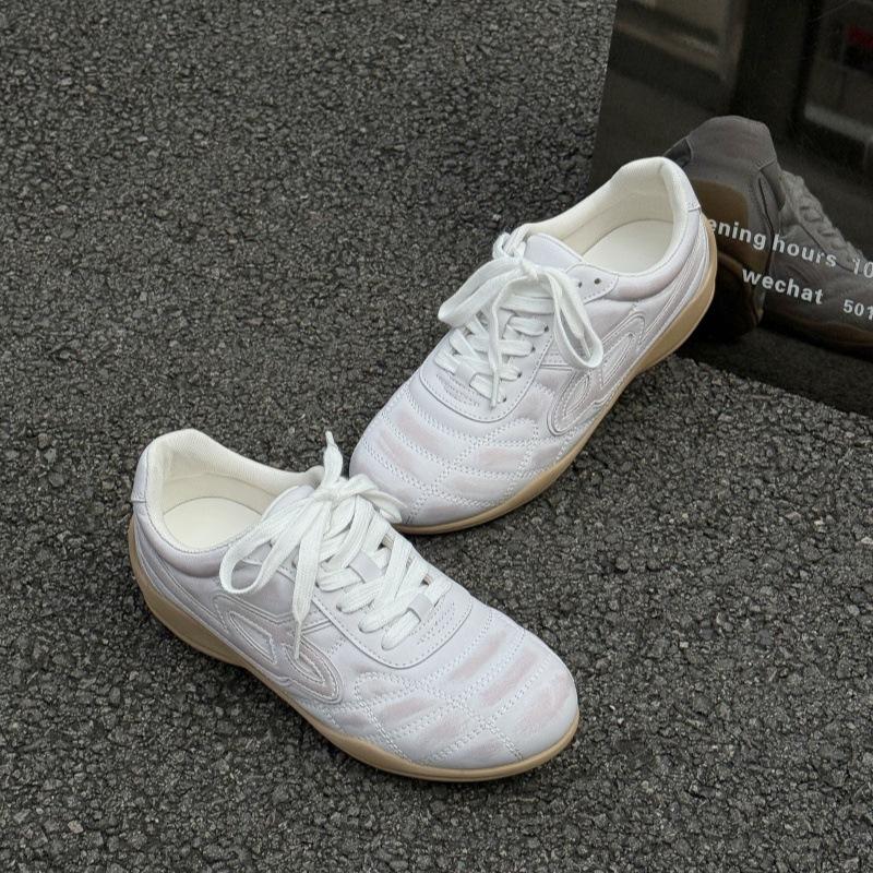 Women's new summer thin-soled sports shoes, retro stray shoes, heightening casual shoes