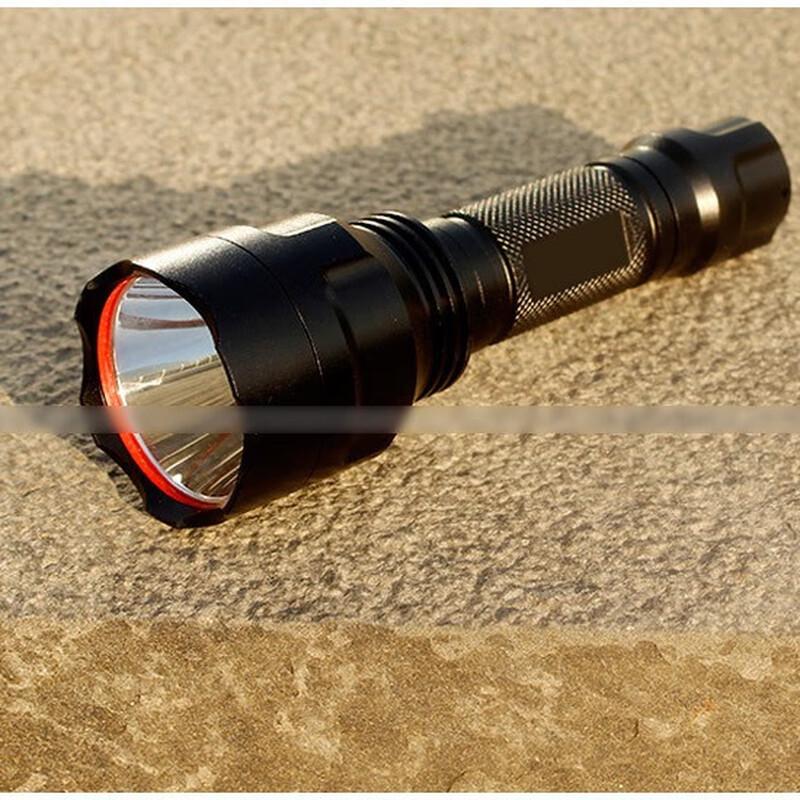 Nufeng C8 Outdoor Rechargeable Flashlight