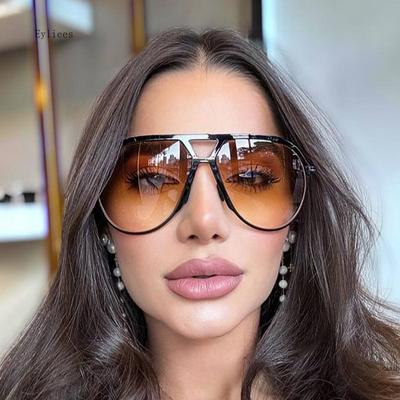 Vintage Oversized Pilot Sunglasses Women Brand Designer Black Yellow Goggle Gradient Big Frame Sun Glasses Uv400 Luxury Men'S Sh