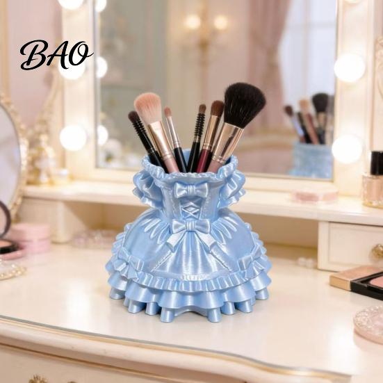 Handmade Pen Holder 3D Printed Dress Shape Holder, Cute Desk Organizer for Makeup Brushes Stationery, Creative Home Office Decor Teacher Gift