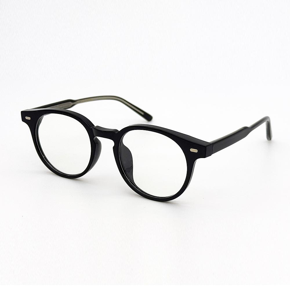 Lapeullolida Leon Black Horn-Rimmed Glasses