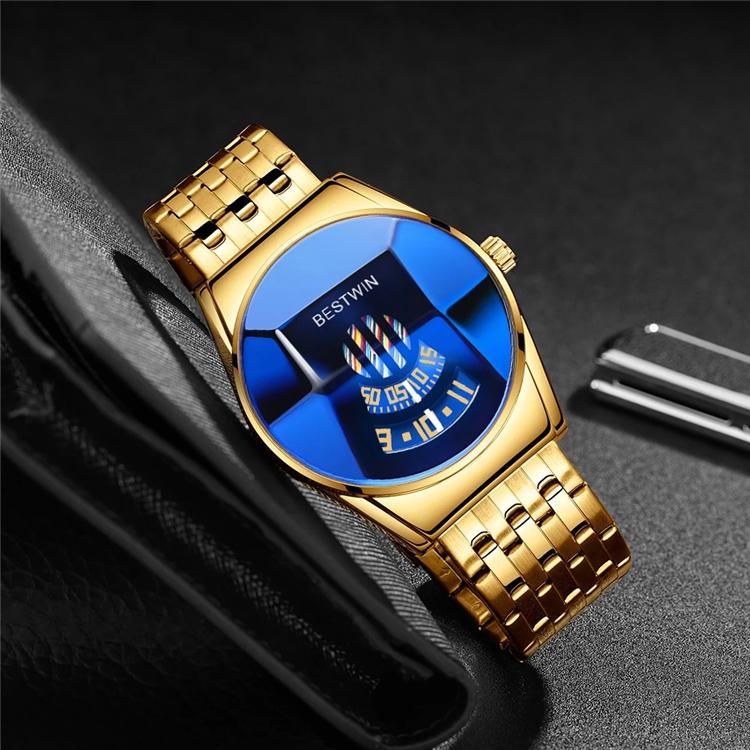 2021 Bestwin Sport Chronograph Wristwatch for Men Casual Gold Quartz Watch with Leather Band Cartoon Style