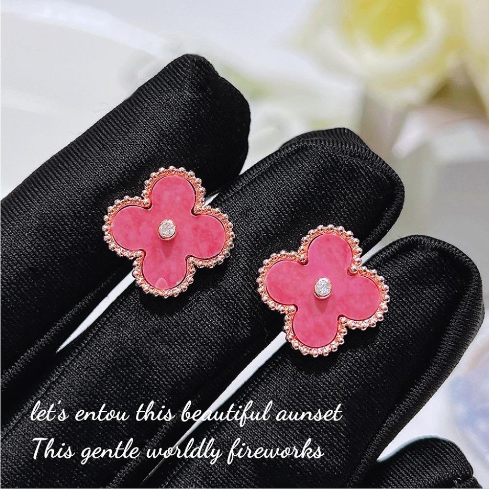 Hellblaues Schlüsselbein-Halsketten-Set für Damen Celadon-Stein Kleeblatt-Anhänger Einzigartiges Armband Amethyst-Steckohrringe