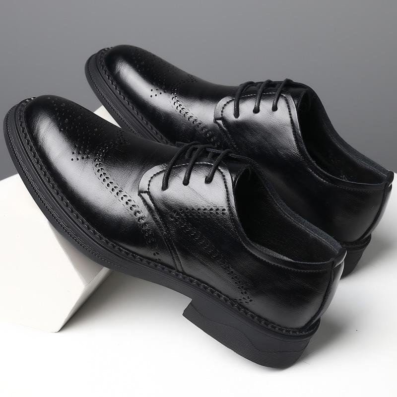 2024 Men Formal Shoes White Leather Business Casual Shoes Fashion Man Shoe Dress Office Wedding Brogue Shoes Social Shoe Male