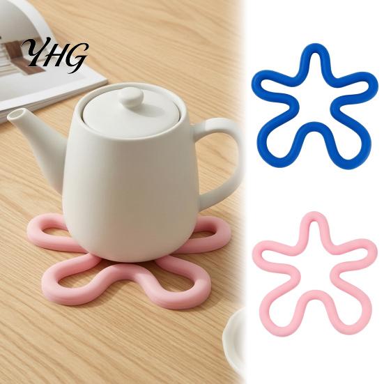 Non Slip Pot Pad Silicone Coaster, Irregular Flower Shape, Kitchen Countertop Protector, Non-slip Shaped Hot Mat Heat Insulation Trivet