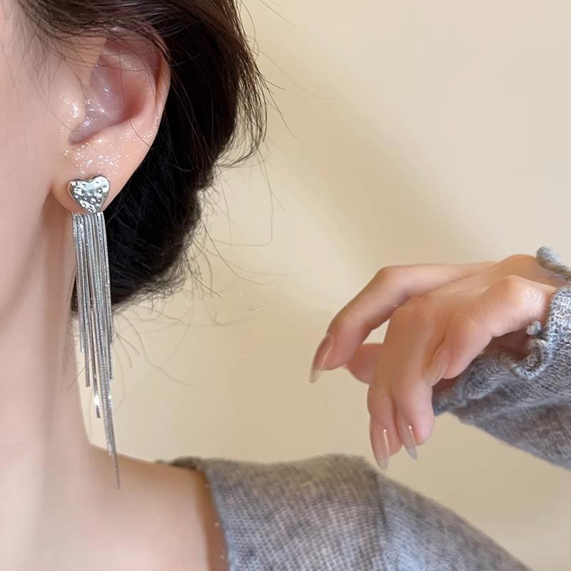 

Liquid Heart Tassel Stud Earrings for Women, Two-Wear Style, Small Face Enhancing Jewelry