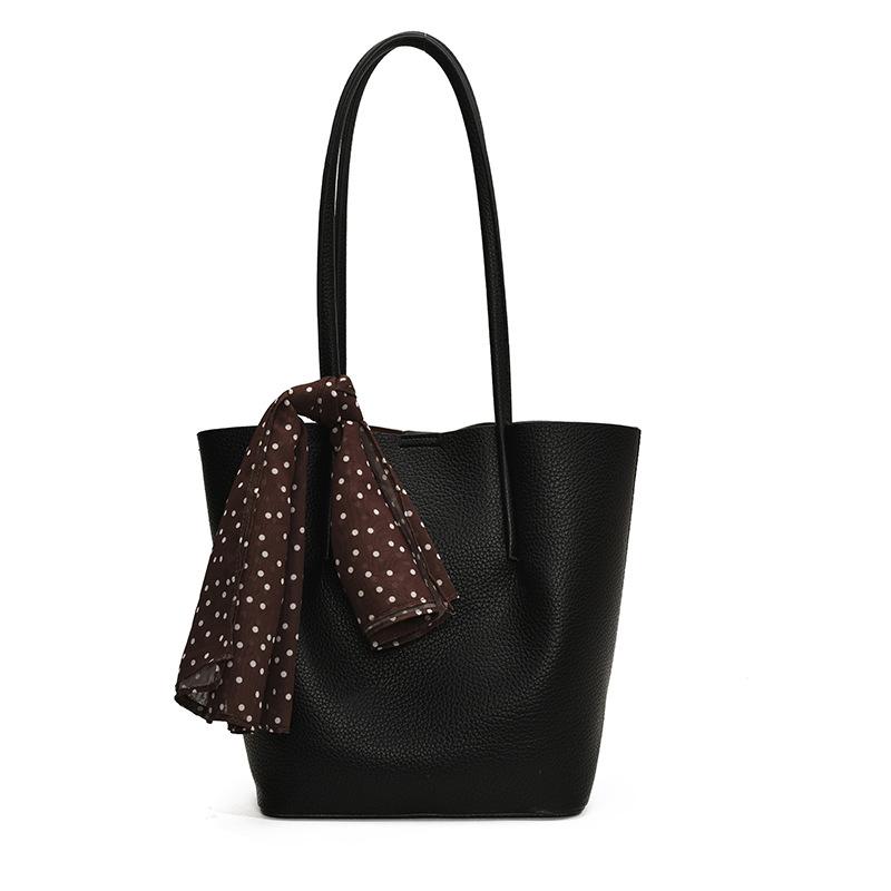 

Сумка большой вместимости Женская универсальная новая на плечо для отдыха, работы, для поездок, сумка-тоут чёрный