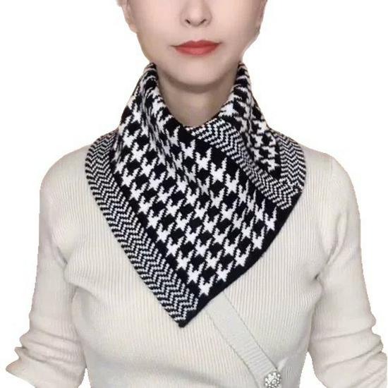New Arrival: Knitted Triangle Scarf Snood - Cozy Autumn/Winter Pullover Warmth
