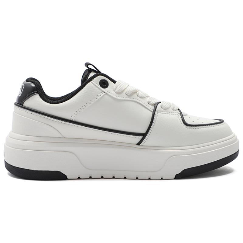 MLB Chunky Liner New York Yankees White Black Sneakers 3ASXCA12N-50WHS