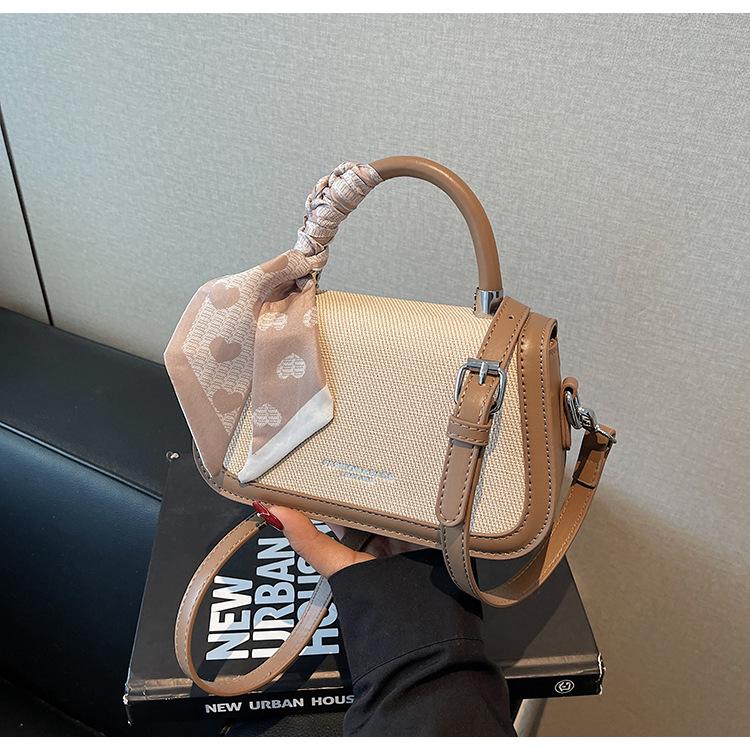 Popular small bag women's 2025 spring and summer new portable small square bag fashionable versatile texture messenger bag