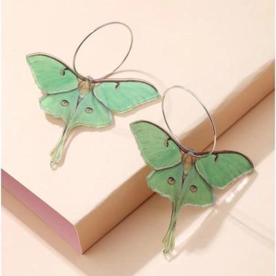 New Trend Unusual Acrylic Green Butterfly Moth Hanging Pendants Earrings For Women Girls Fashion Colorful Resin Jewelry Gifts